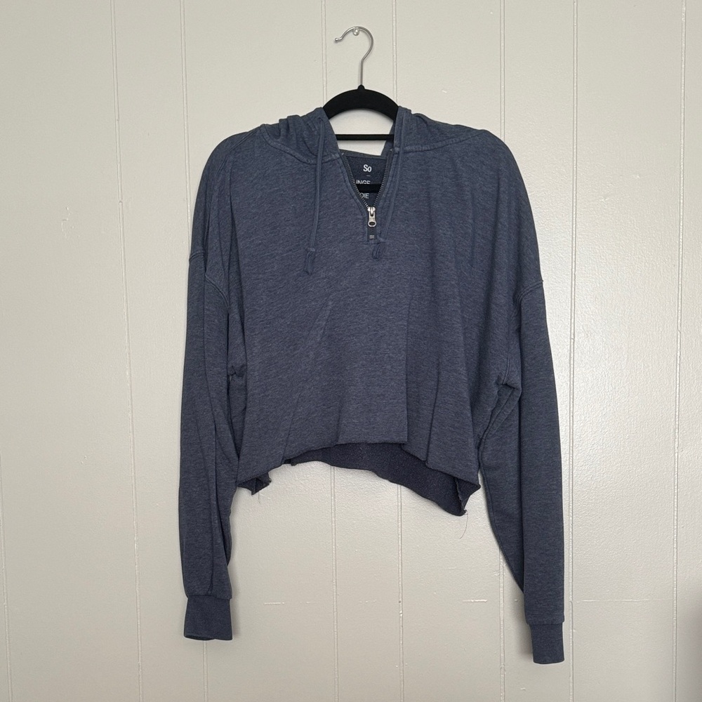 SO Women’s Quarter Zip Cropped Hoodie Size XL